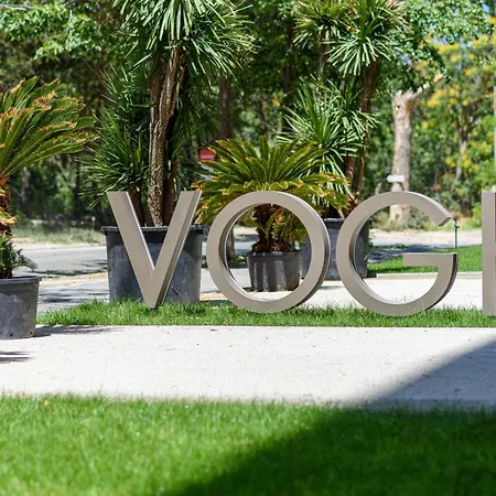 Velvet - Vogh Building *