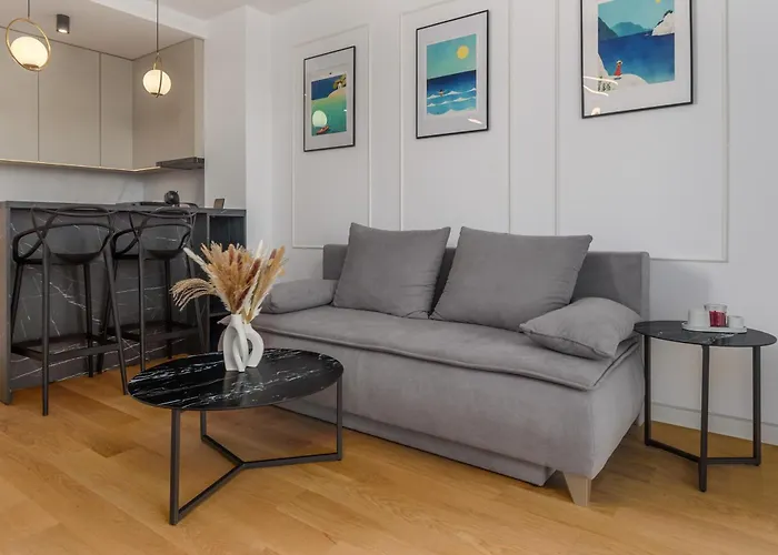 Velvet - Vogh Building Olimp