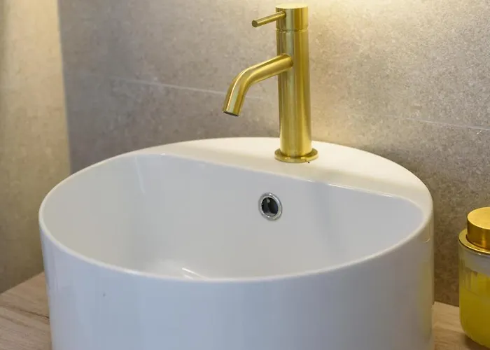 Velvet - Vogh Building Apartment *