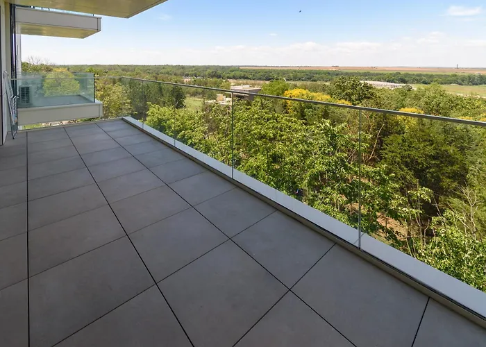 Velvet - Vogh Building