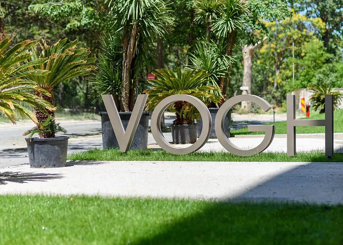 Velvet - Vogh Building *